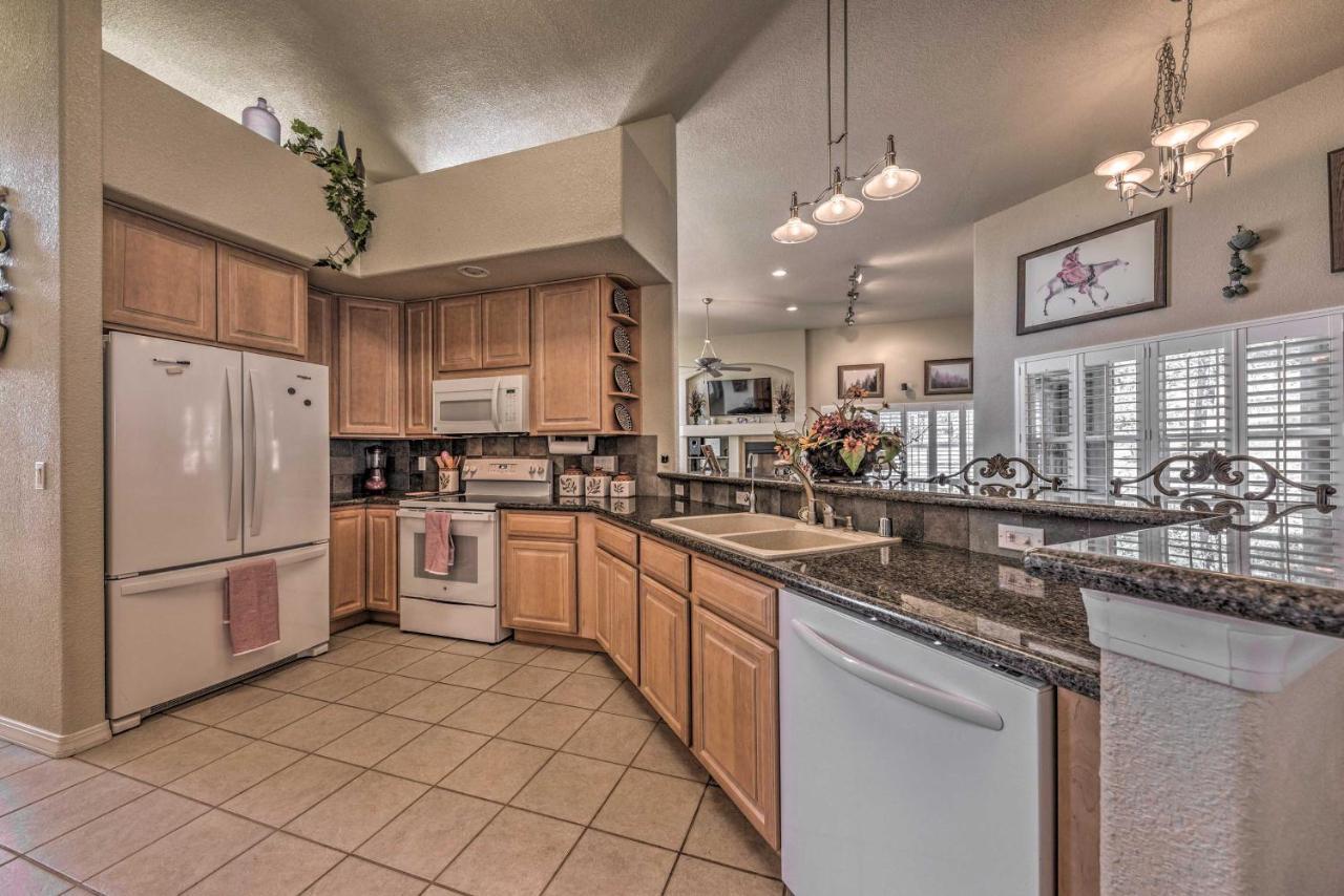 Roomy Ruidoso Retreat With Deck, Grill, And Mtn Views! Zewnętrze zdjęcie