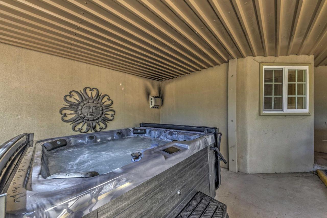 Roomy Ruidoso Retreat With Deck, Grill, And Mtn Views! Zewnętrze zdjęcie