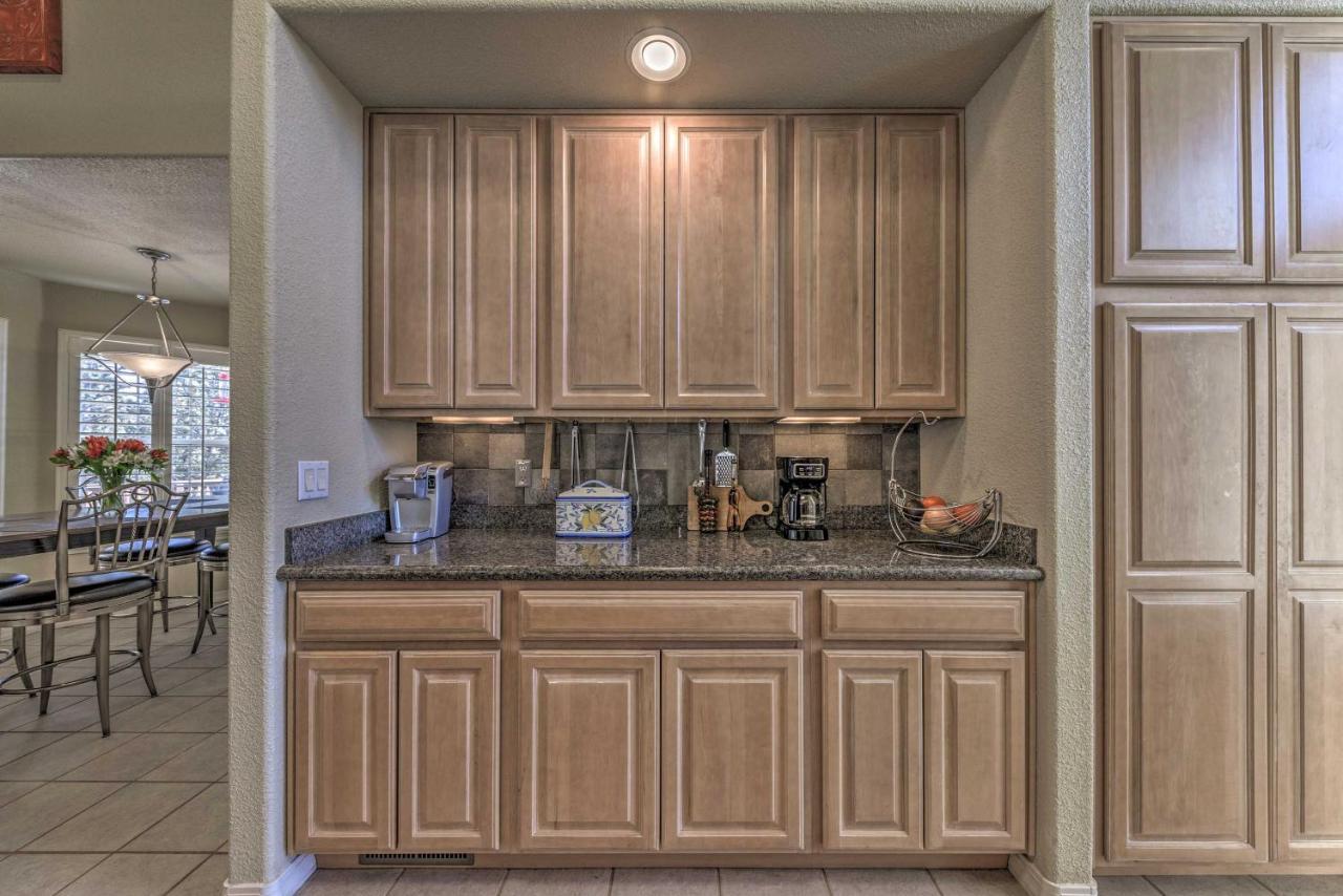 Roomy Ruidoso Retreat With Deck, Grill, And Mtn Views! Zewnętrze zdjęcie