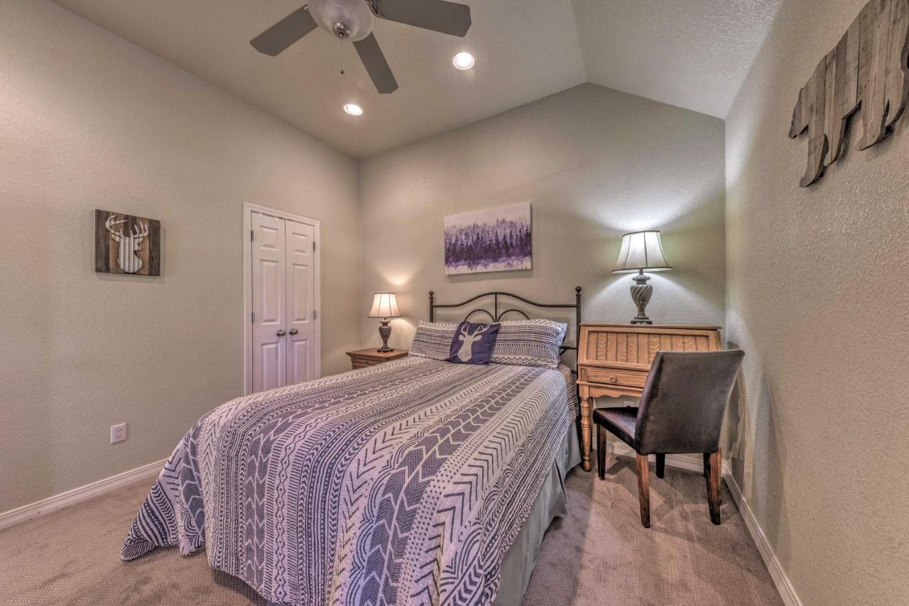Roomy Ruidoso Retreat With Deck, Grill, And Mtn Views! Zewnętrze zdjęcie
