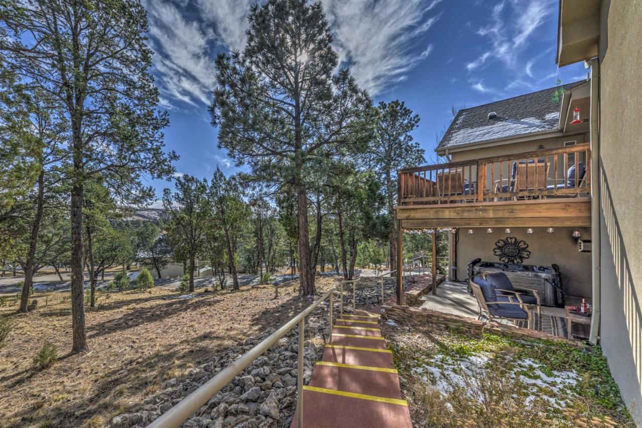 Roomy Ruidoso Retreat With Deck, Grill, And Mtn Views! Zewnętrze zdjęcie